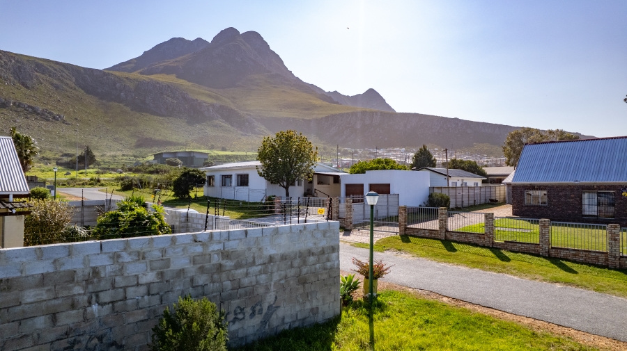 0 Bedroom Property for Sale in Palmiet Western Cape